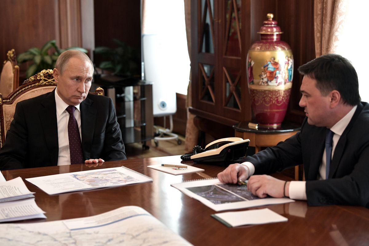 Андрей Воробьев губернатор московской области - Владимир Путин провёл рабочую встречу с губернатором Подмосковья